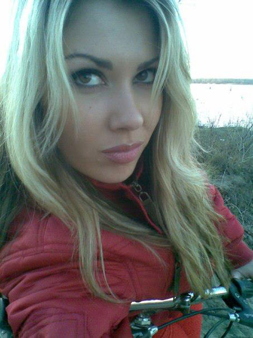 Людмила - Проститутка Москвы +7-903-183-98-72