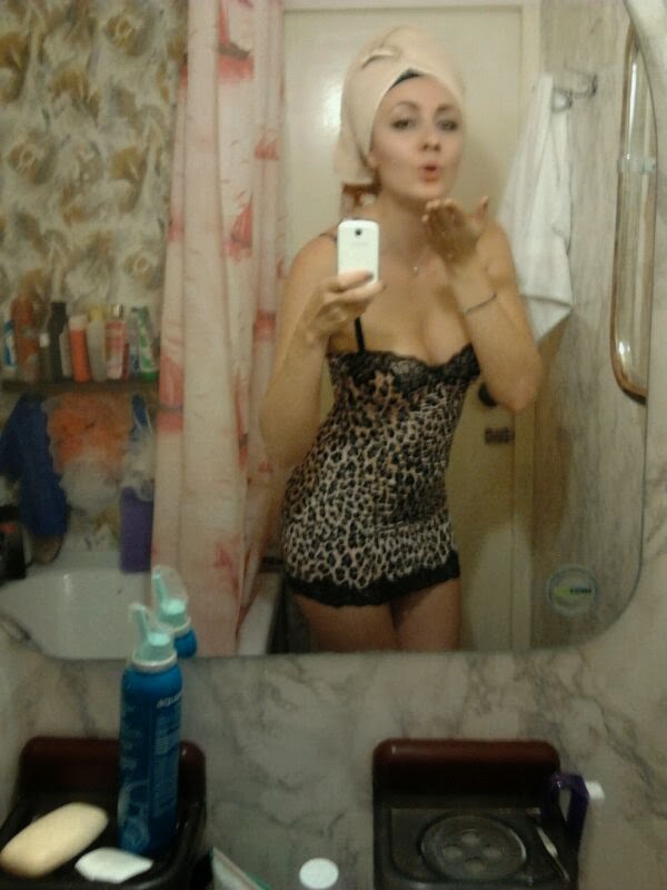 Шурочка - Проститутка  8-985-740-93-43