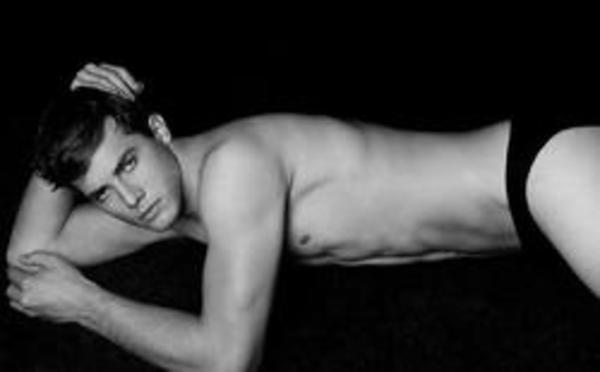 Илья - Индивидуалка  +7-929-661-20-23