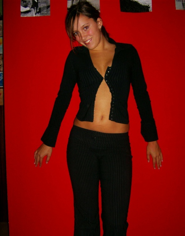 Катя - Проститутка Москвы 8-903-183-98-72