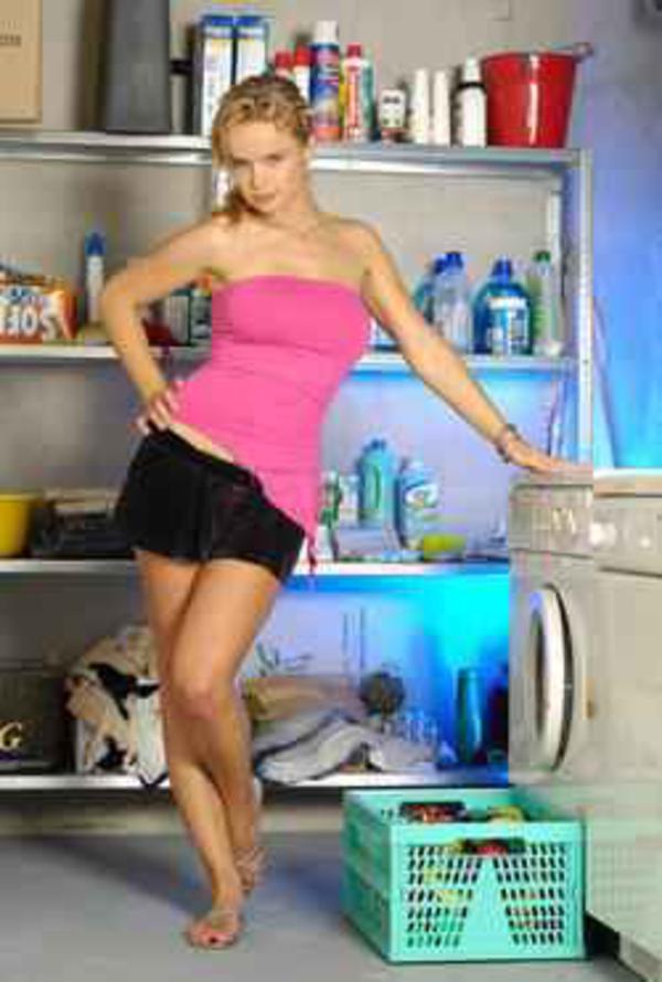 Вита - Проститутка  +7-903-182-92-84