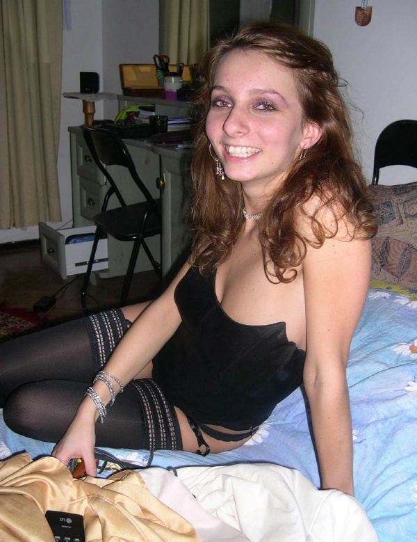 Рамила - Проститутка  8-985-739-40-32