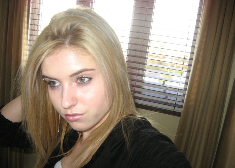 Вера - Проститутка  8-929-676-43-63