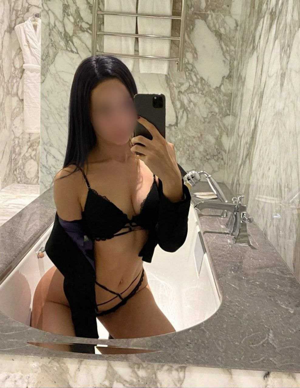 Софи - Проститутка  +7(929) 902-65-77