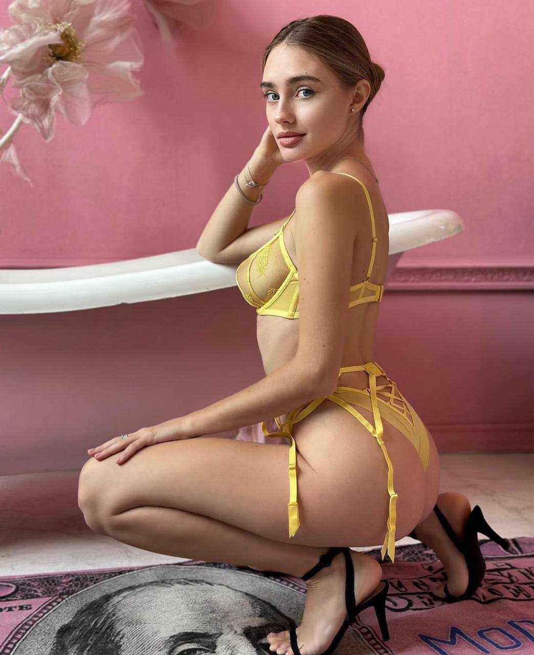 Рита - Проститутка  +7(929) 902-65-77