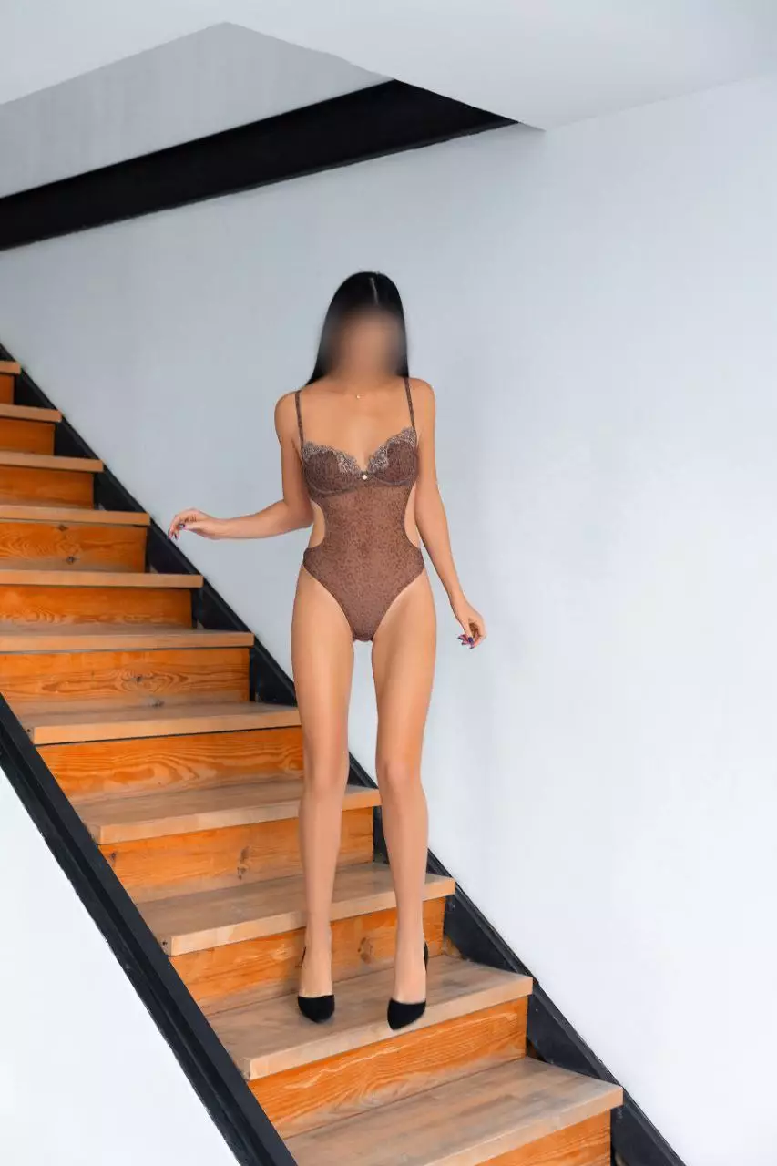 Арина - Проститутка  +7(929) 902-65-77